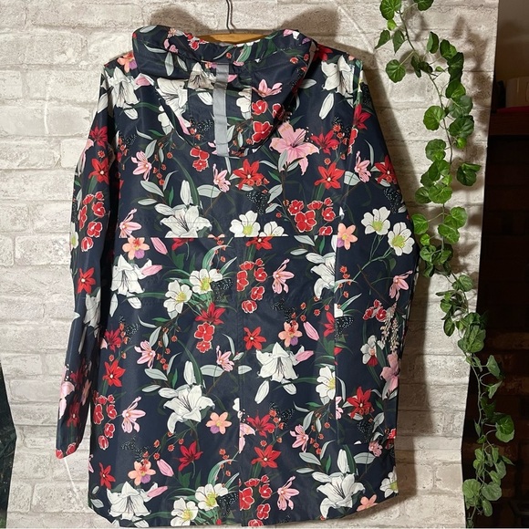 NUAGE Jacket Women’s Sz M Navy Floral Waterproof with Patch Pockets NWOT - Picture 9 of 11